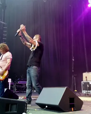Gin Blossoms Cincinnati