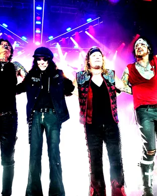 Motley Crue Cincinnati